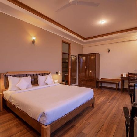 Nature View Resort !! A Four Star Lavish & Luxury Resort Chail Esterno foto